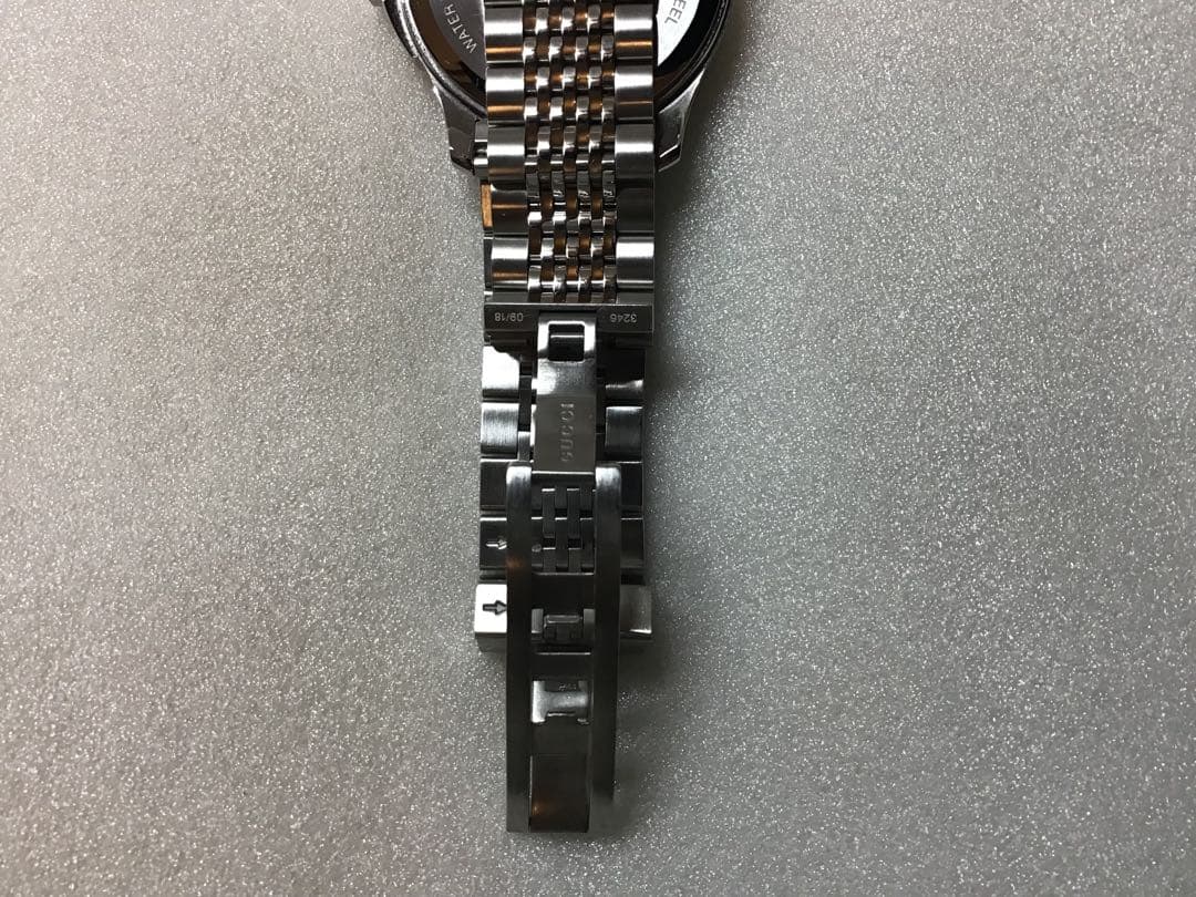 GUCCI グッチ Gタイムレス YA1264106 腕時計