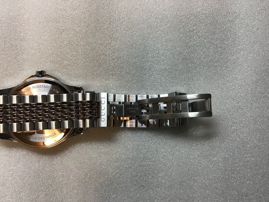 GUCCI グッチ Gタイムレス YA1264106 腕時計