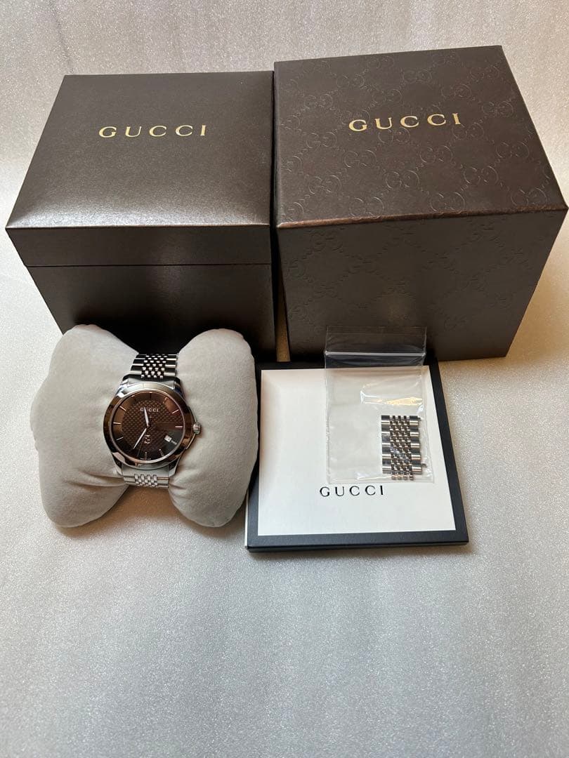 GUCCI グッチ Gタイムレス YA1264106 腕時計