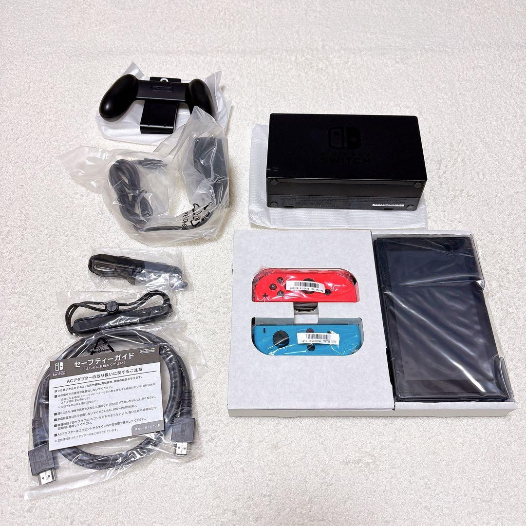 【aiNino♡ページ】任天堂Switch 本体 青/赤