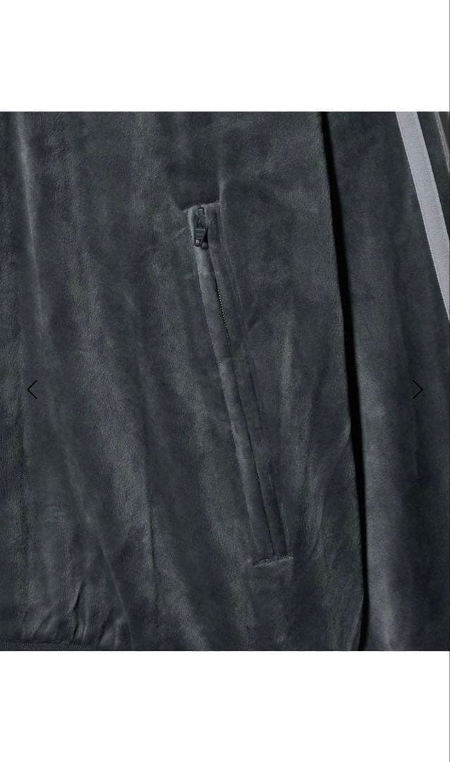 ＜adidas Originals＞ファイヤーバード ベロアトラックトップ