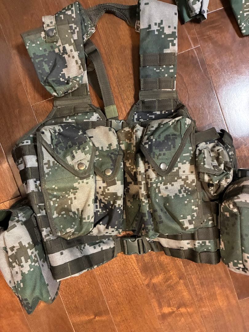 中国人民解放軍　07式　林地迷彩　フルセット