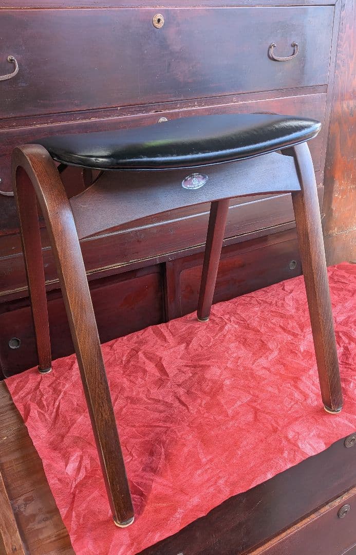 秋田木工　剣持勇　スタッキングチェア　アンティーク家具　黒