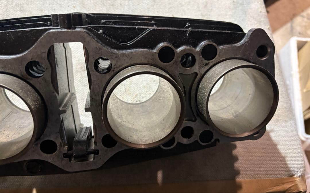 z1 シリンダーブロック