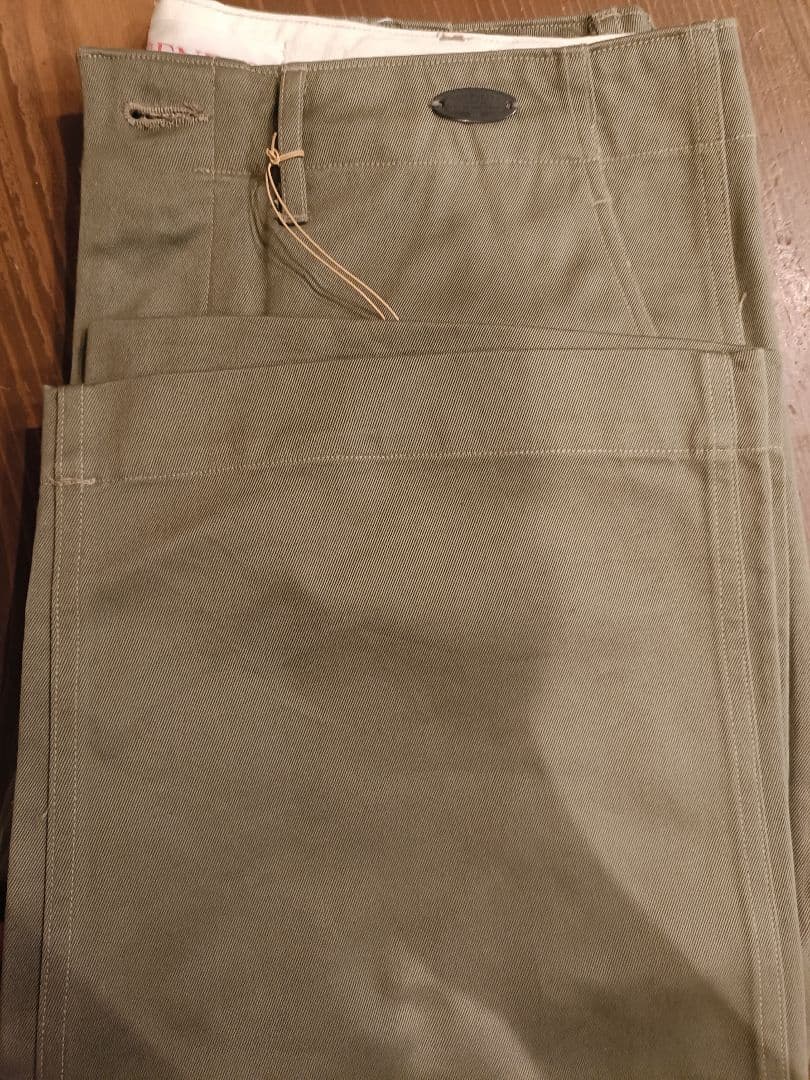 NICENESS WEBB オリーブ Mサイズ