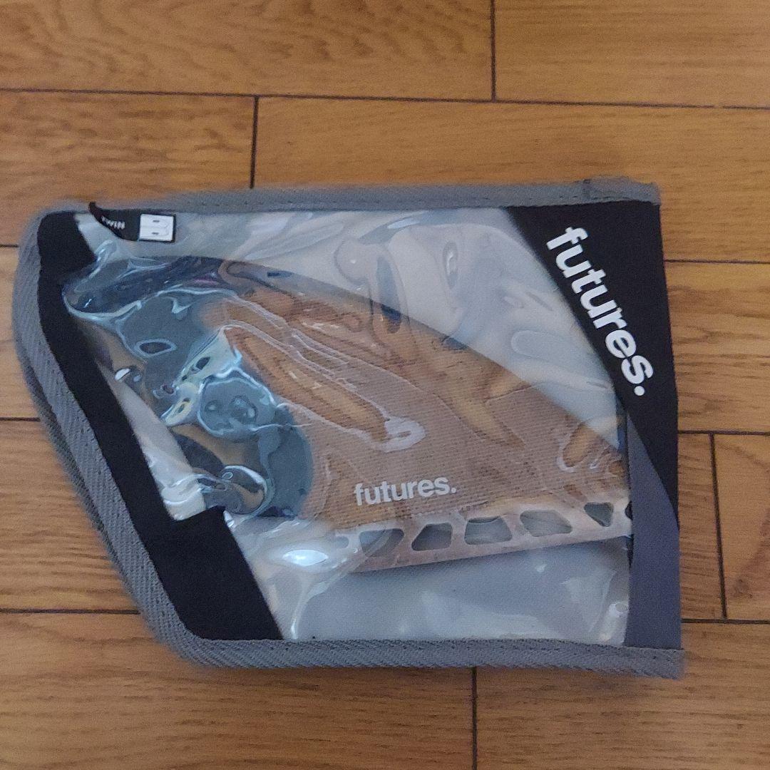 フューチャーフィン　futures / TWIN KEEL RASTA