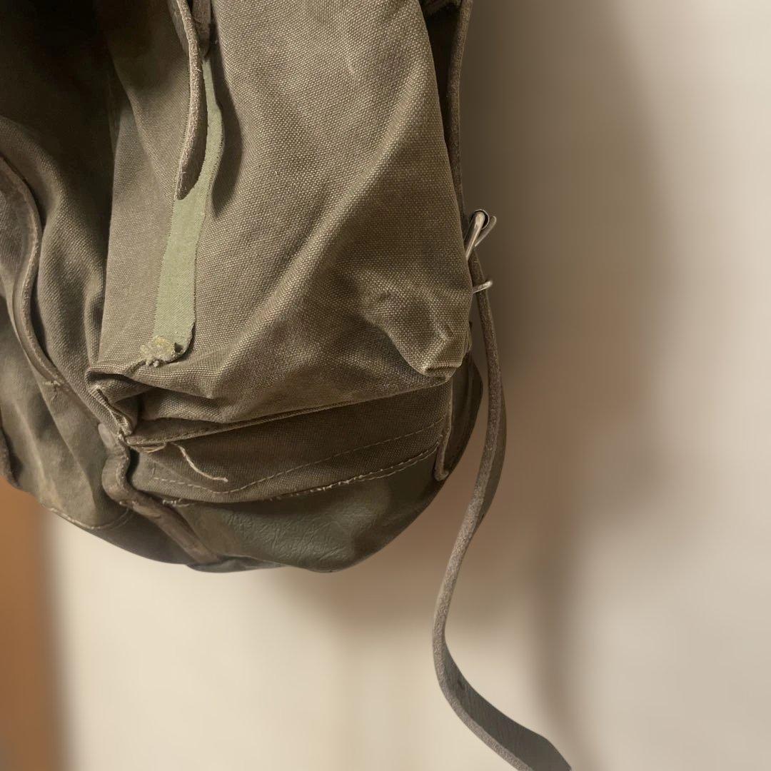 ドイツ軍　山岳部隊　バックパック　キャンバス　レザー　カーキ　ミリタリー