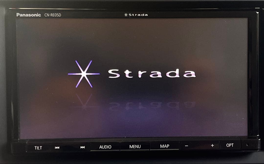 Panasonic Strada CN-RE05D カーナビ 地図2018