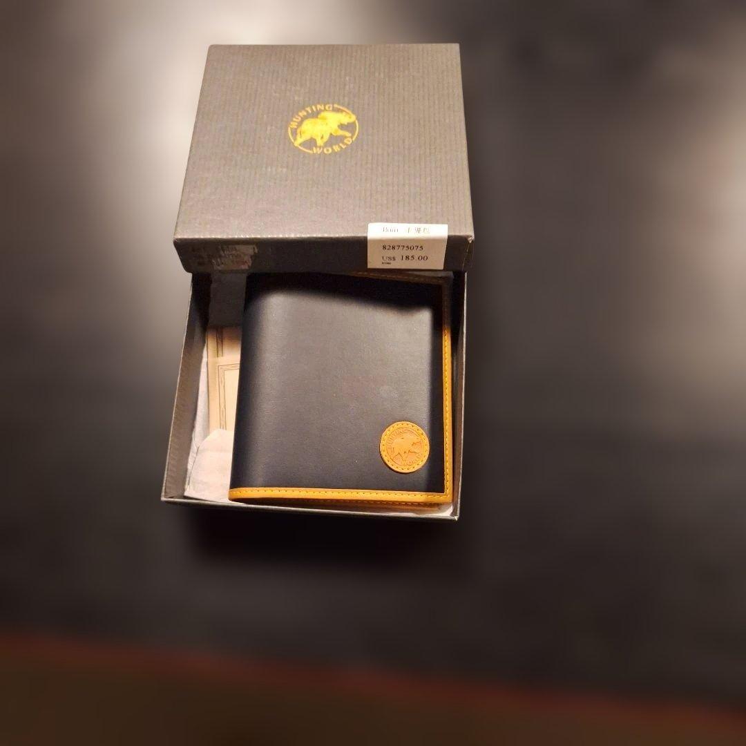 ネイビー レザー 二つ折り財布