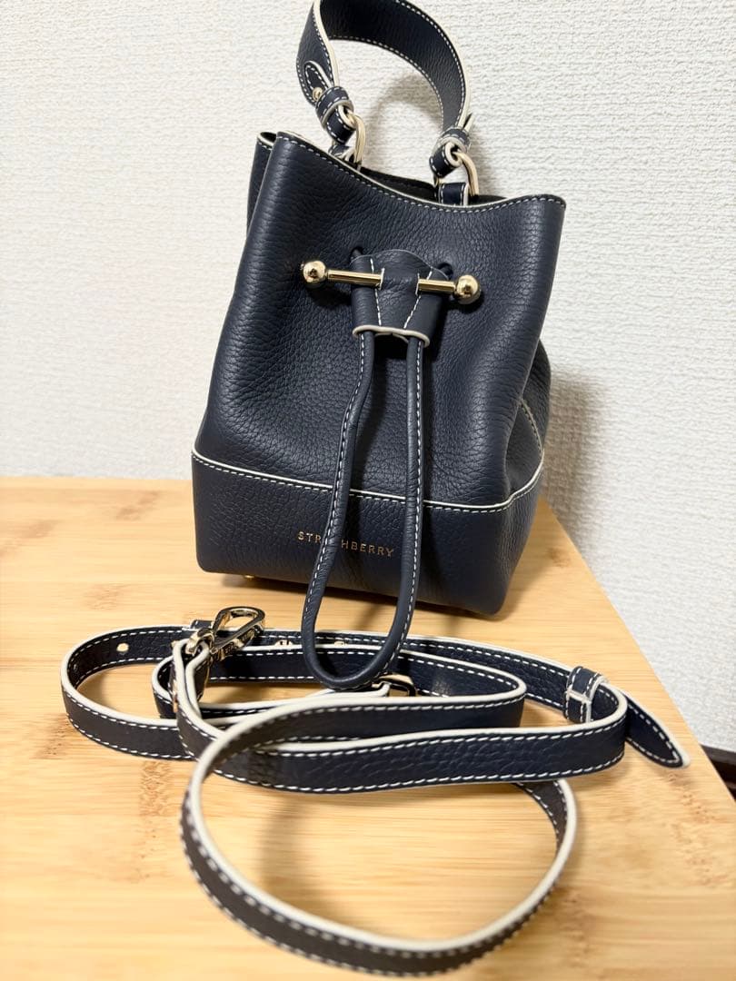 ストラスベリー　osette ネイビー