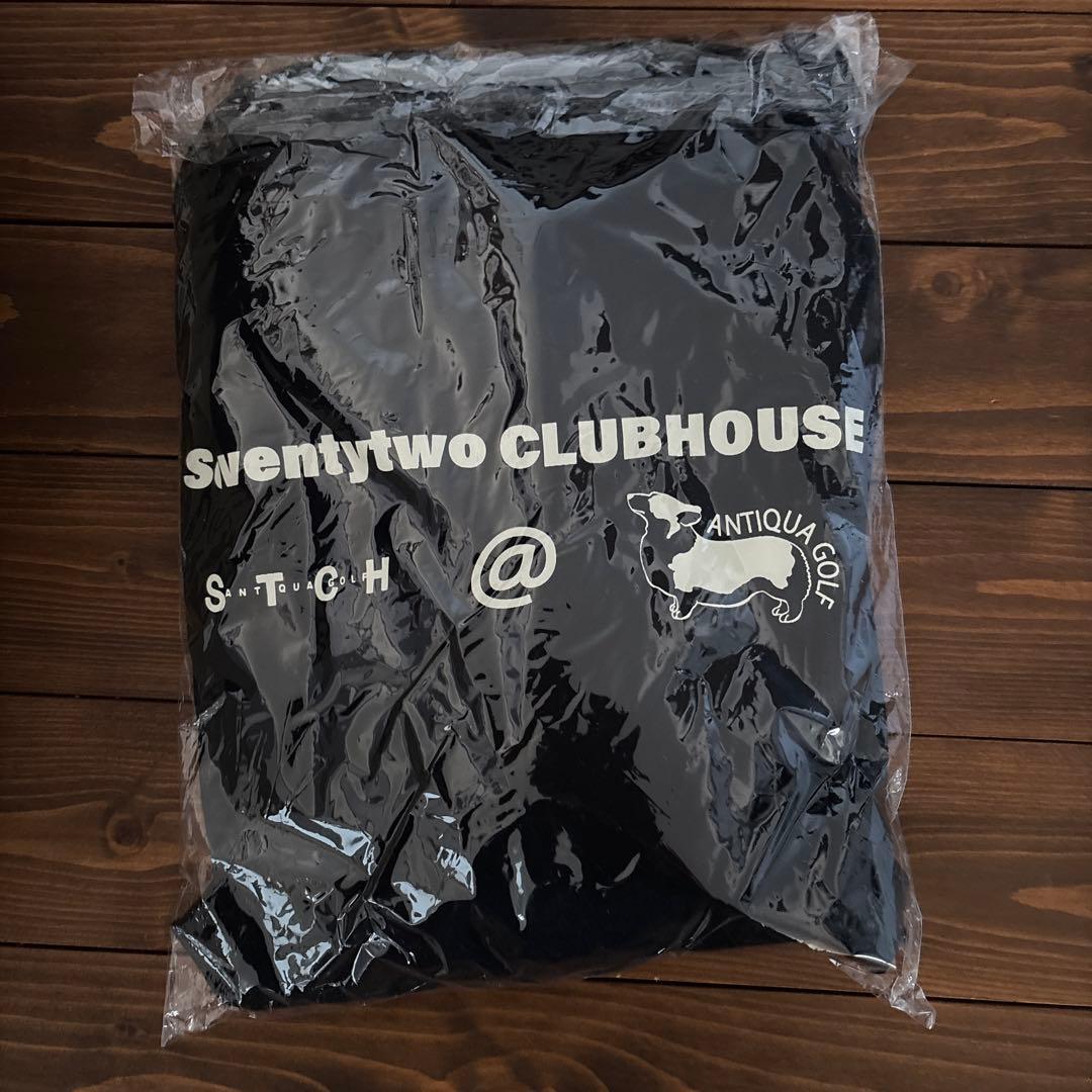 フード付きブラックベスト