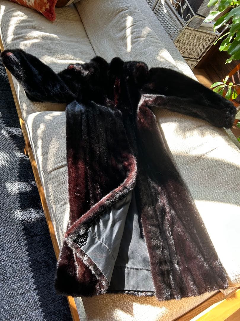 ミンクロングコートとシルバーフォックスマフラー