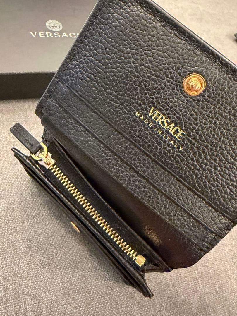 VERSACE ヴェルサーチ 2つ折り 折り財布 極美品 ブラック