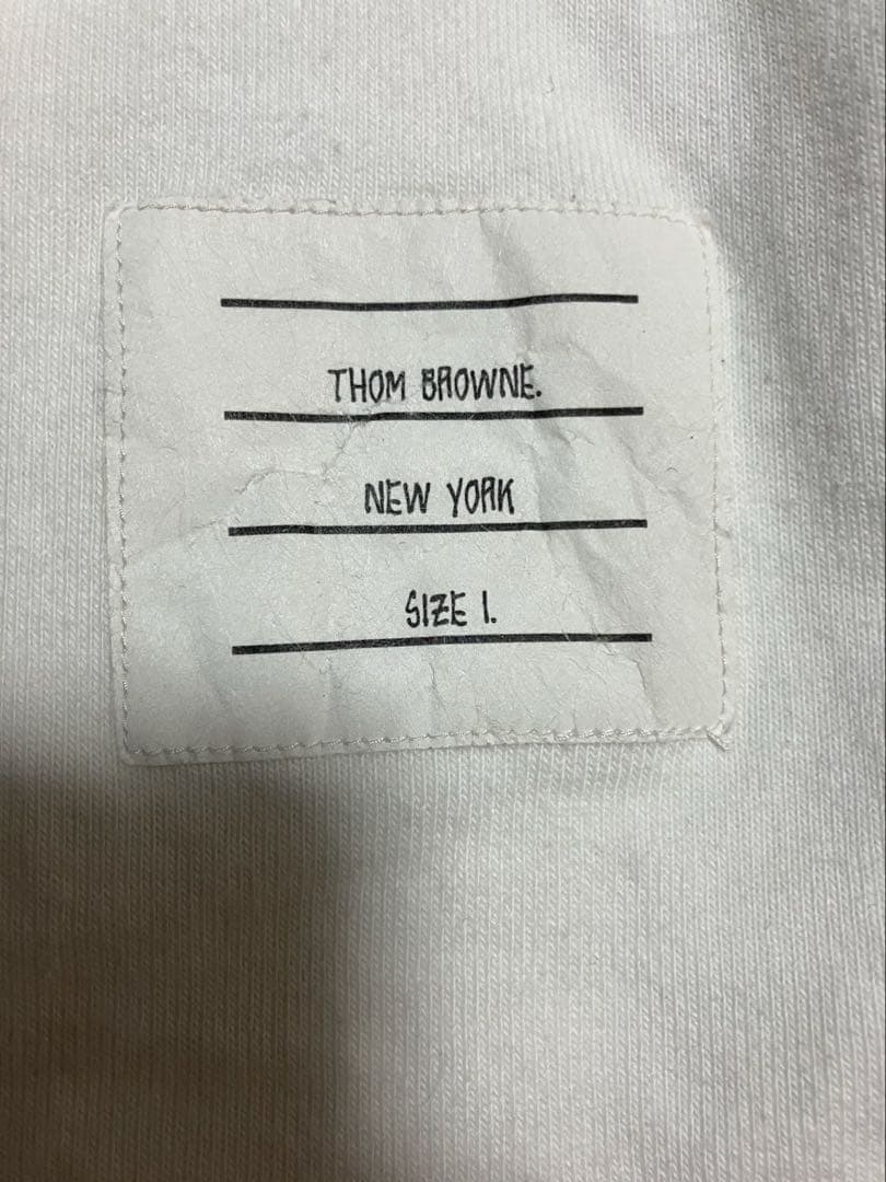 THOM BROWNE. ヘンリーネックカットソー