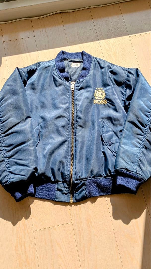 【12日迄年末年始値下中】サントリーボス BOSSジャン MA-1 希少刺繍