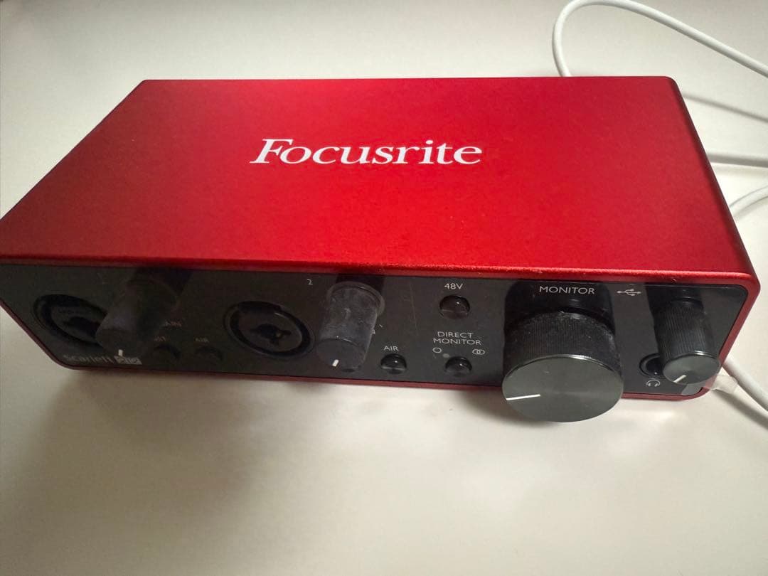 フォーカスライト スカーレット 2i2 3rd Gen