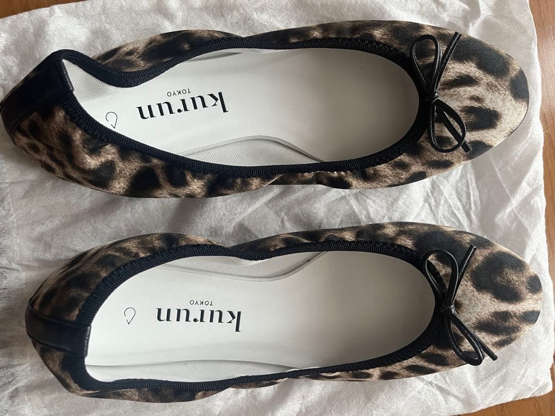 ウォータープルーフ サテンレオパードプリント グレージュ