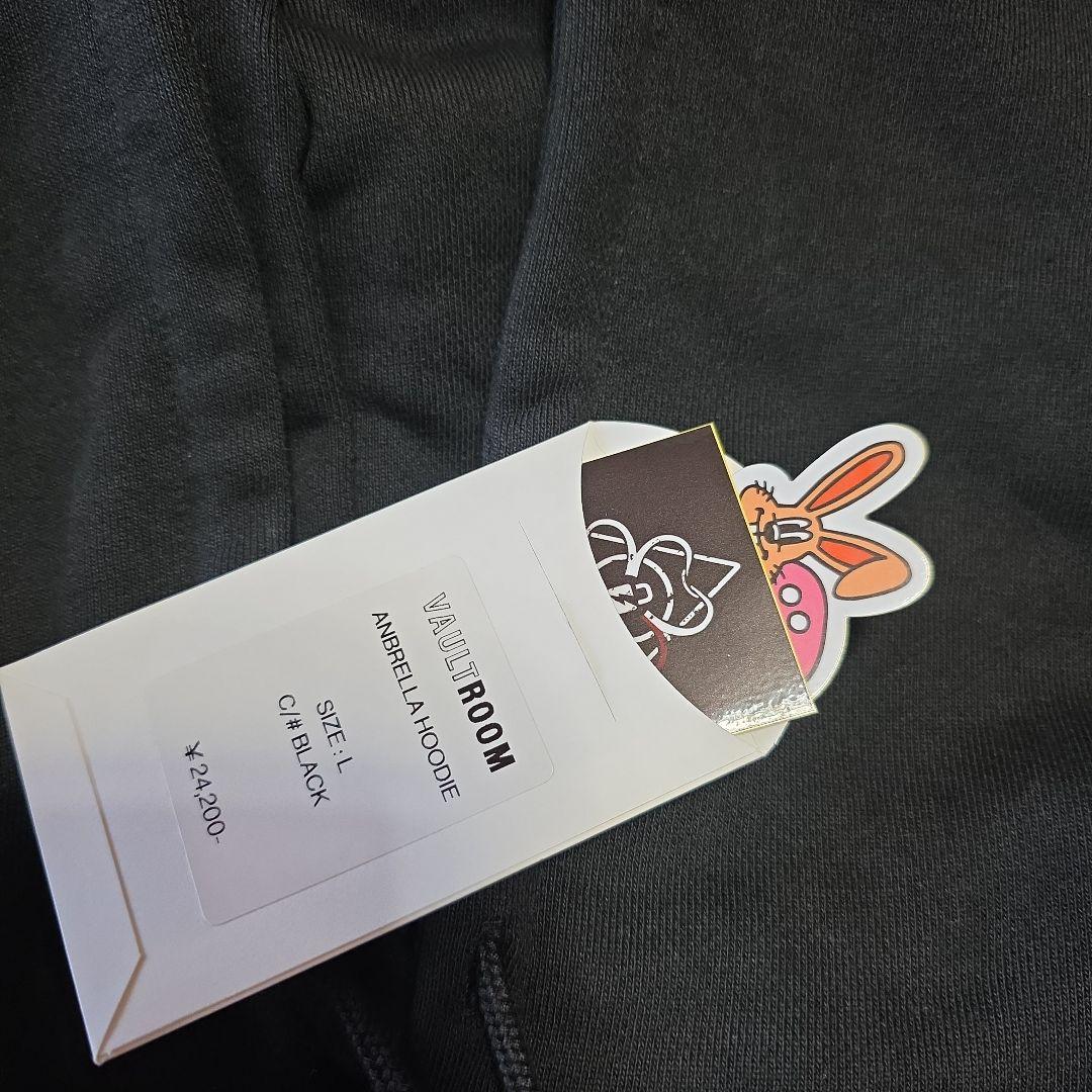 vault room 餡ブレラパーカー