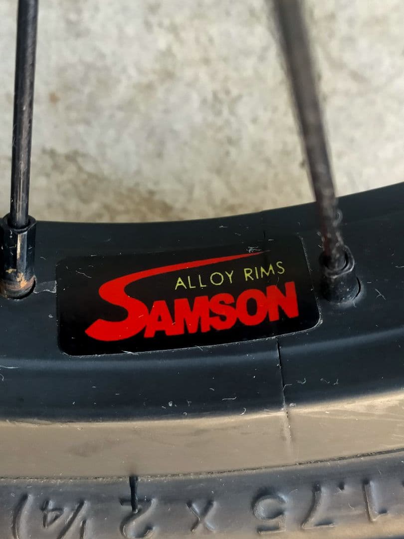 ☆*☆様 ストライダー用　ホイール　タイヤ　12インチ