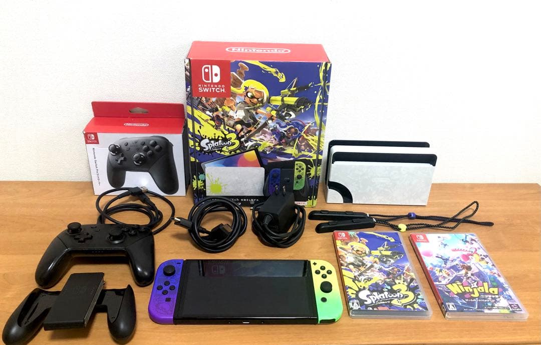 Nintendo Switch 本体（有機EL）+ ゲーム2本＋Proコンセット