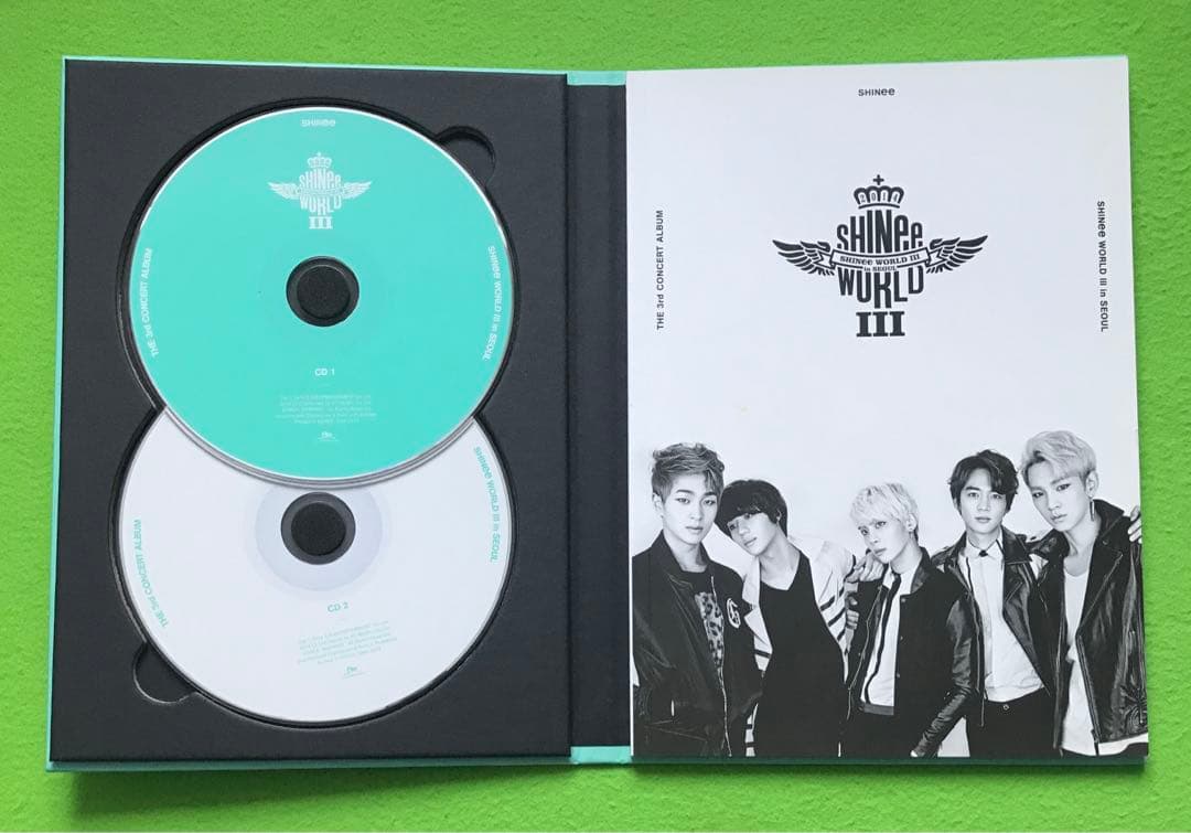 まとめ購入確認用3944■concert SHINee WORLD Ⅲ 2014