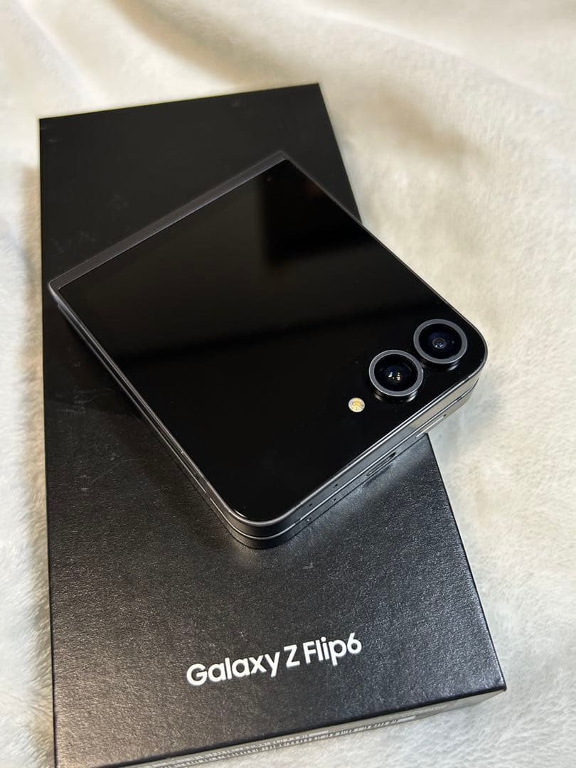 Samsung Galaxy Z Flip6 ブラック 256GB