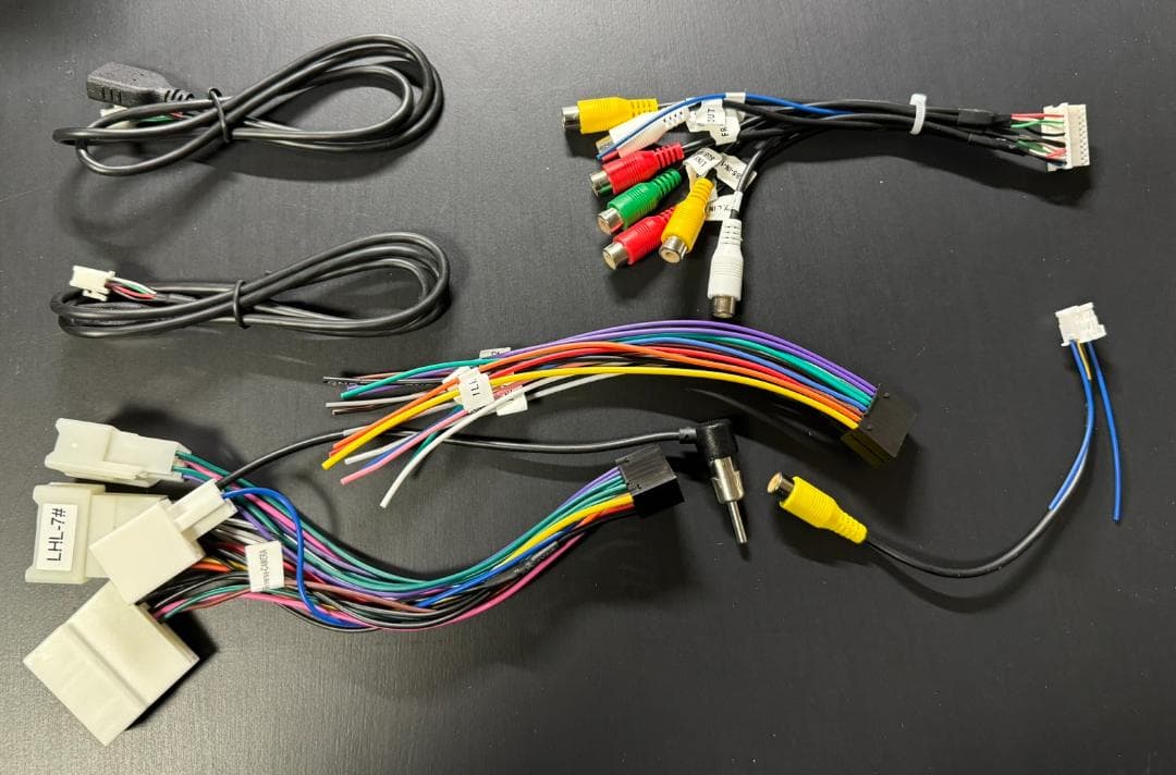 プリウス30　カーナビ　androidナビ　ケーブル　バックカメラ　フレーム付き