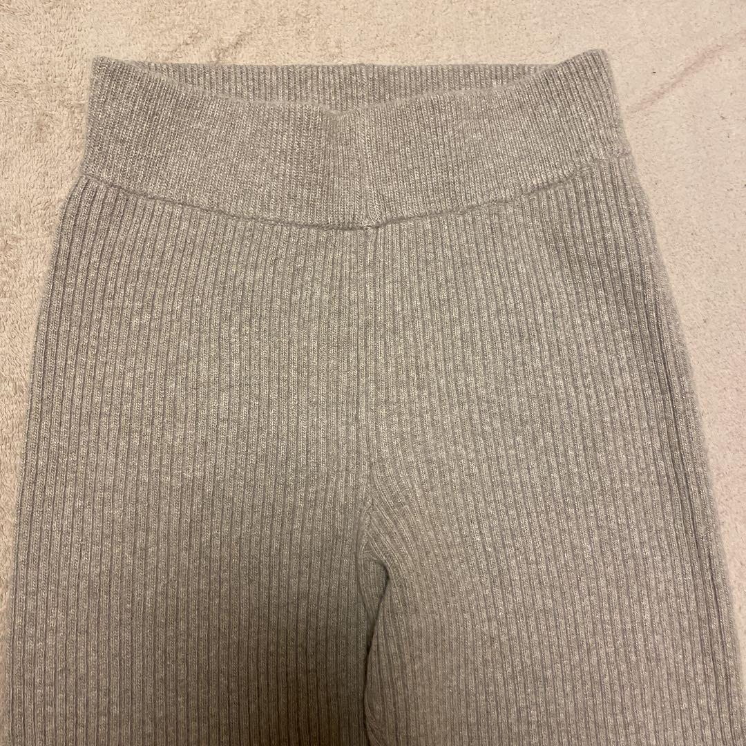 11月のみの限定値下げ！！アパルトモン ニットパンツ　半額以下　一度着用の美品