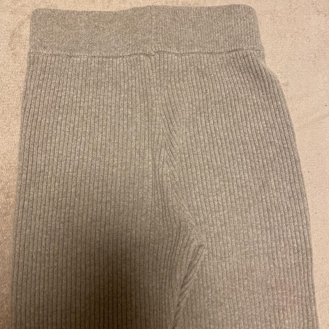 11月のみの限定値下げ！！アパルトモン ニットパンツ　半額以下　一度着用の美品