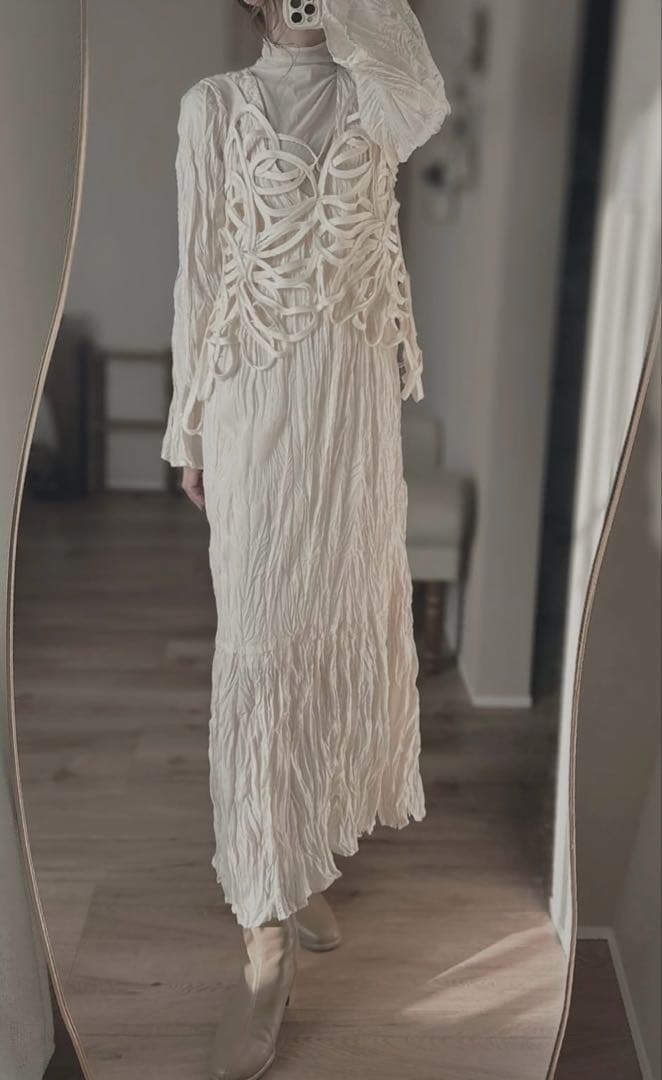 Eaphi EMBROIDERY CORD VEST アイボリー