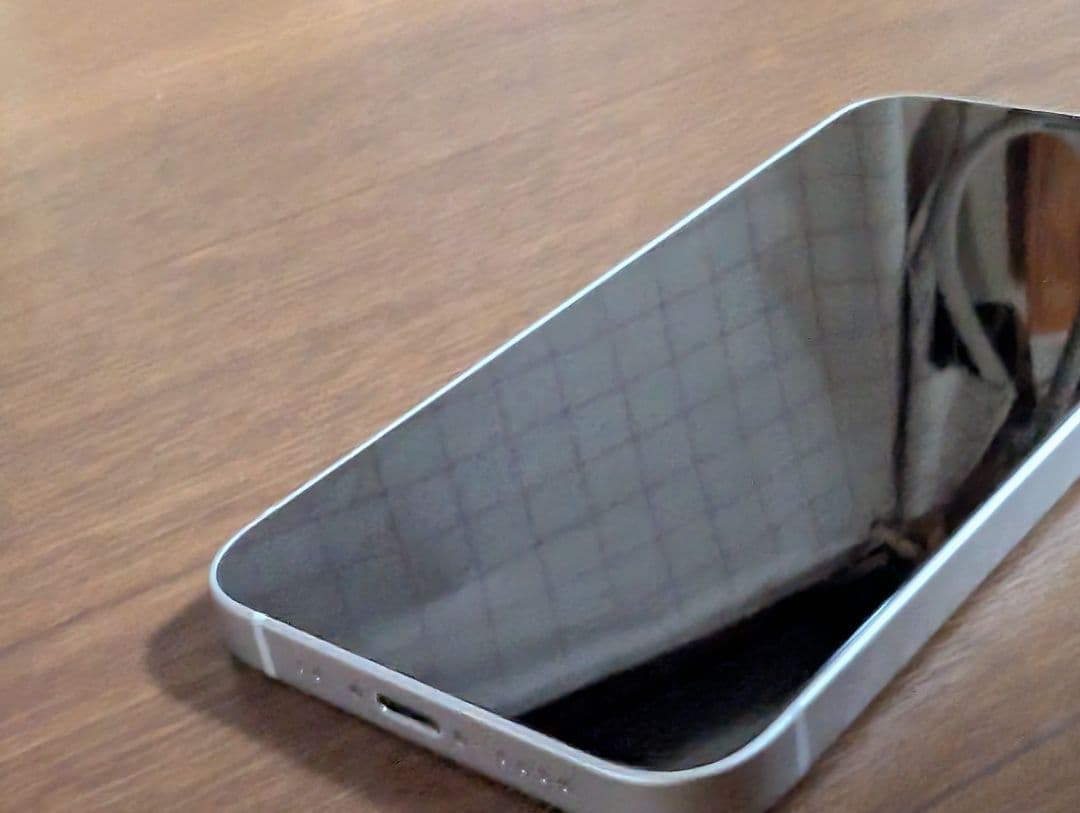 iPhone 12 mini (SIMフリー)(ホワイト・128GB・状態B)