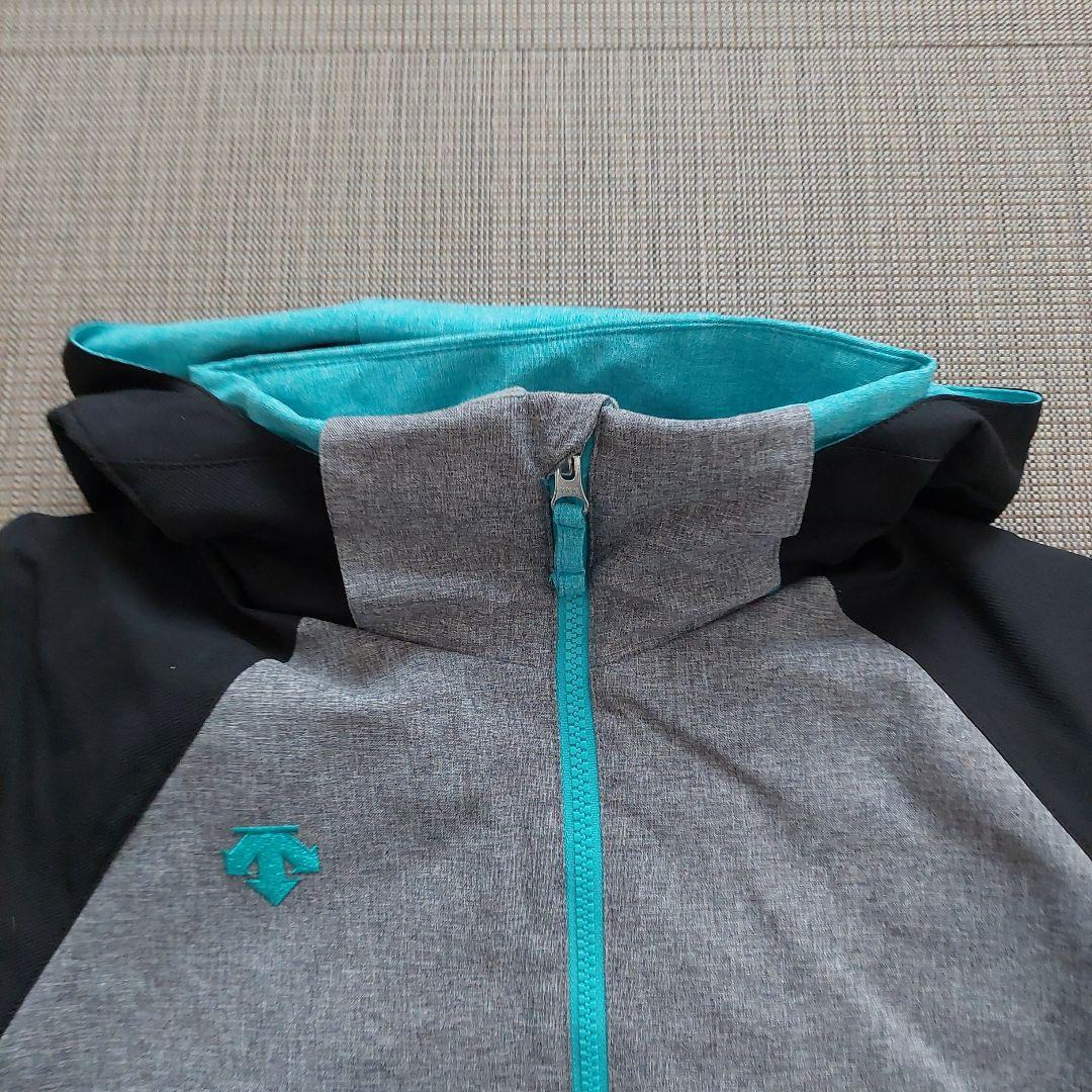 ☆超美品☆　DESCENTE　デサント　ジュニアスキーウェア　140サイズ