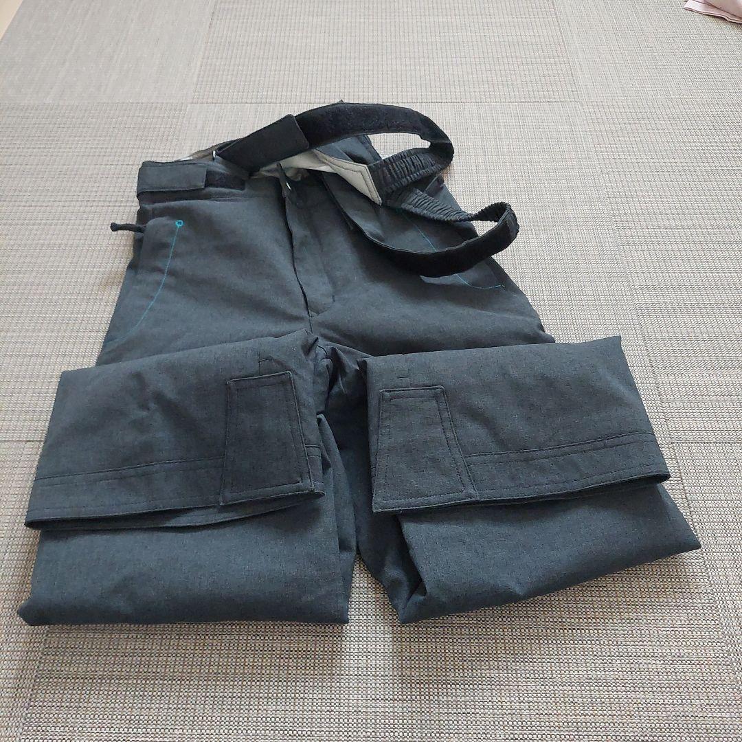 ☆超美品☆　DESCENTE　デサント　ジュニアスキーウェア　140サイズ