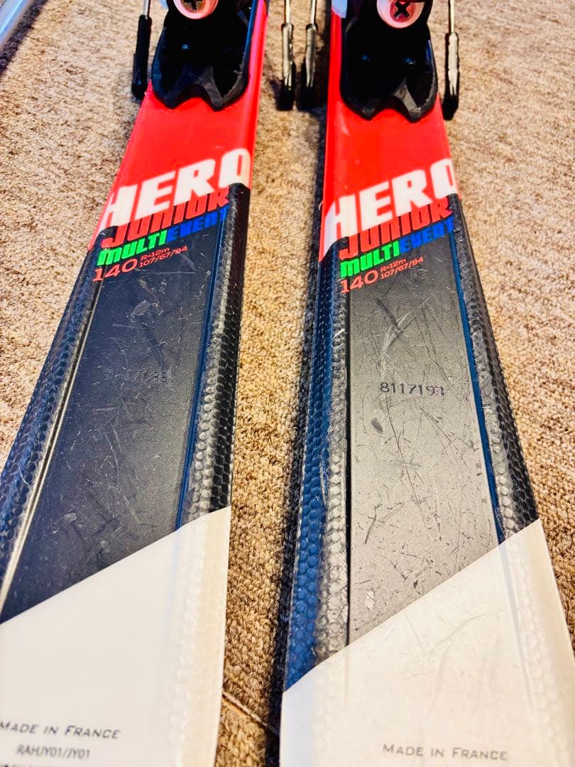 【スキーセット 140cm】Rossignol HERO ポール付き