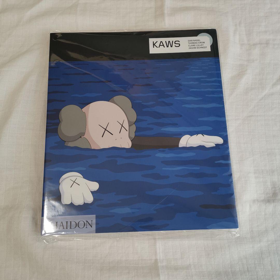 (新品未開封)KAWS　アートブック トートバッグ付
