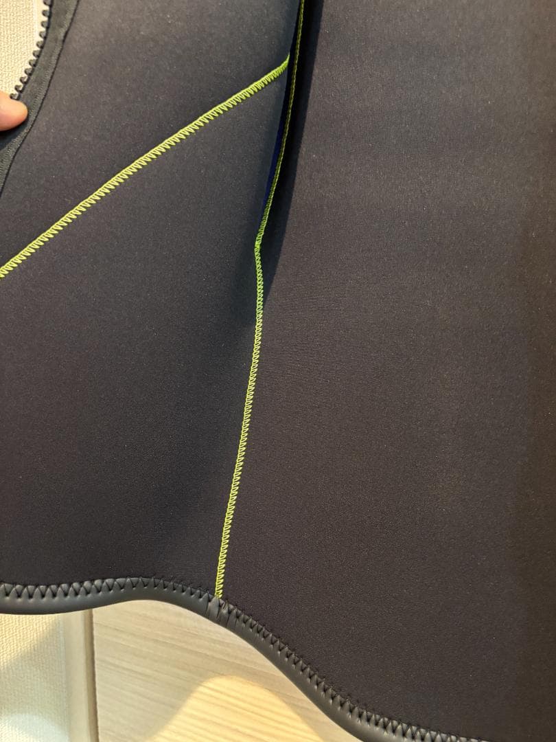 deus デウス ウエットスーツ ベスト タッパー フロントジップ XLサイズ