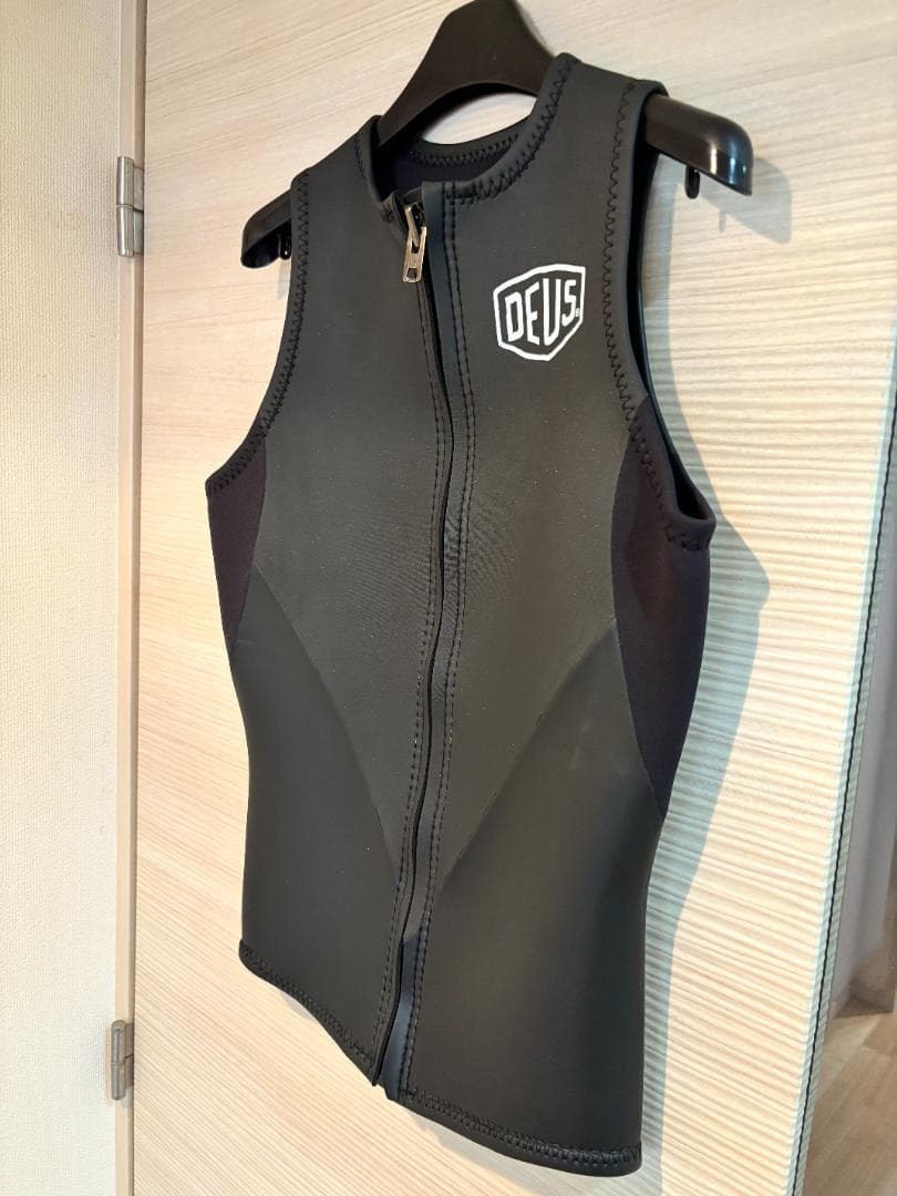 deus デウス ウエットスーツ ベスト タッパー フロントジップ XLサイズ