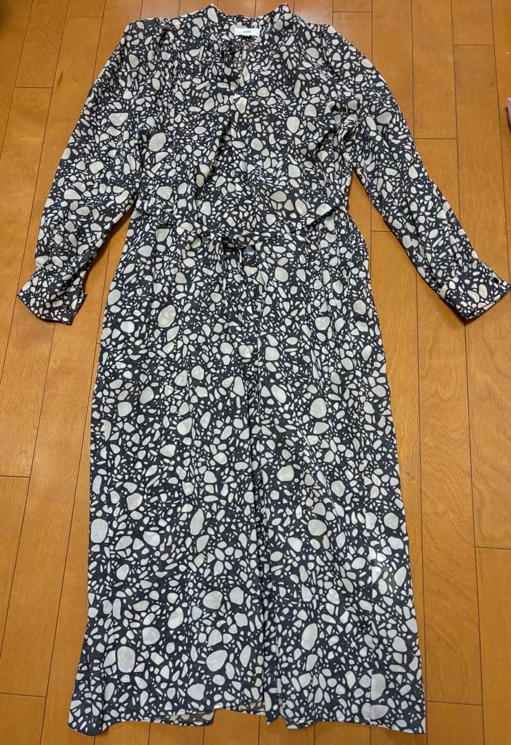 HYKE ハイク PEBBLE PRINTED DRESS サイズ1