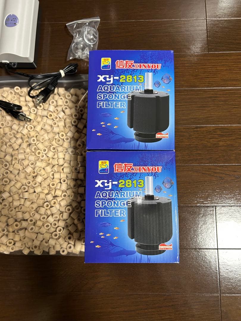 引き取り限定　90センチ底面背面艶消しブラックアクリル水槽　上部フィルター