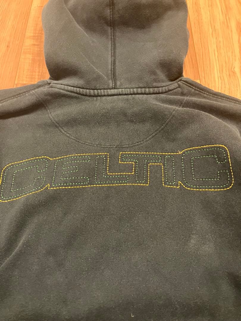 【入手困難】Nike×セルティックFC/スウェットパーカー/ジャージ L