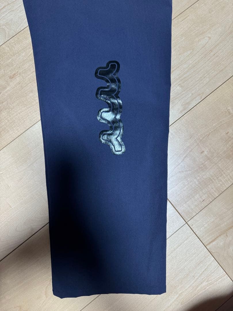 超美品 ムータ マリン ストレッチナイロン セットアップ 紺 6/7