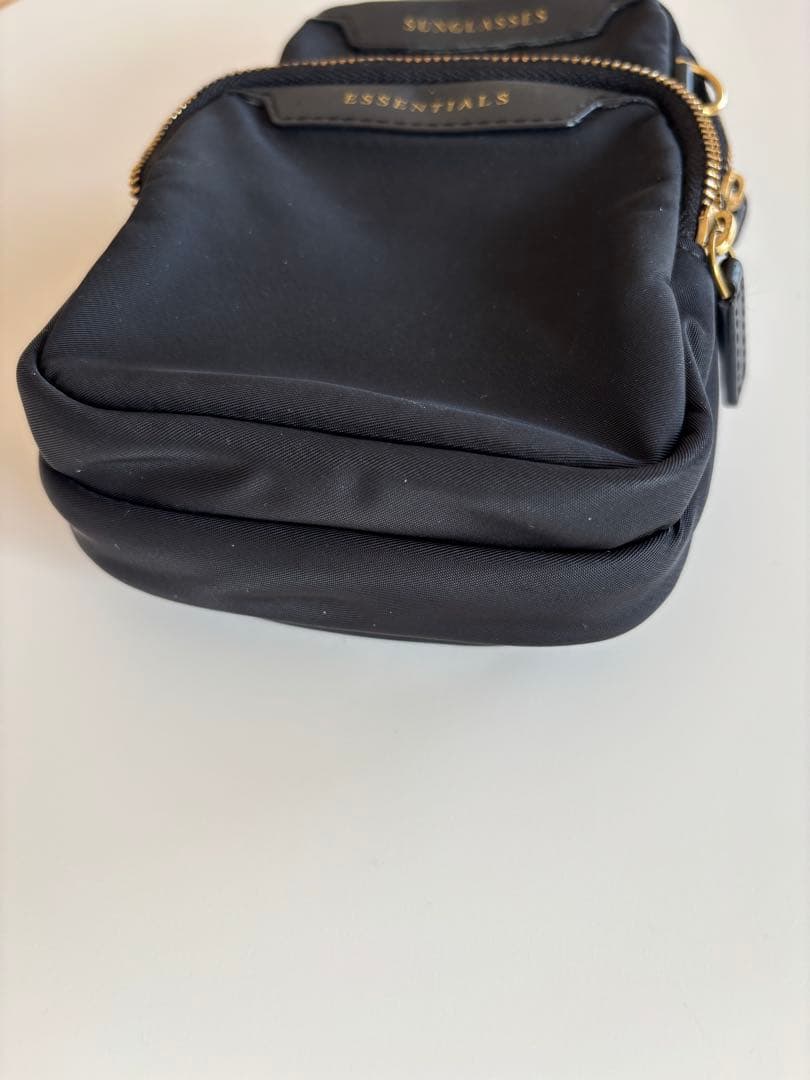 アニヤハインドマーチ ショルダーバッグ エッセンシャルズ クロスボディ