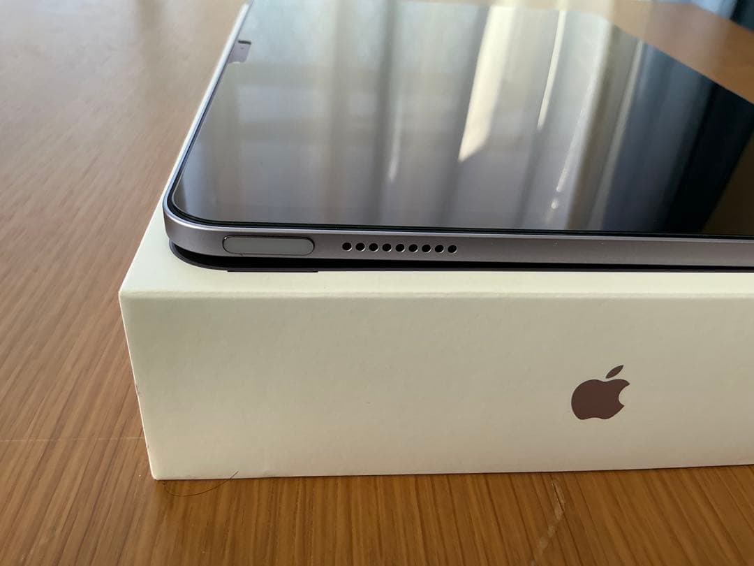 Apple iPad Air M3 11インチ及びmagic keyboard