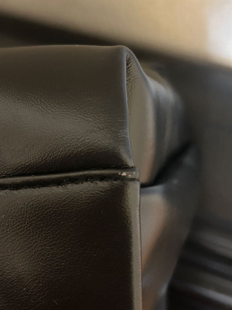 CHARLES & KEITH Kerry トップハンドルサッチェルバッグ