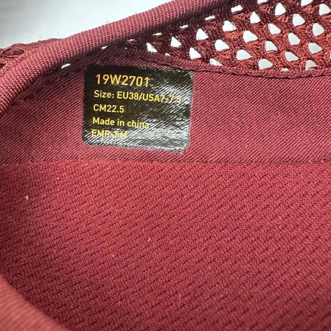 Vibram FiveFingers左38(23.8cm)右39(24.4cm)