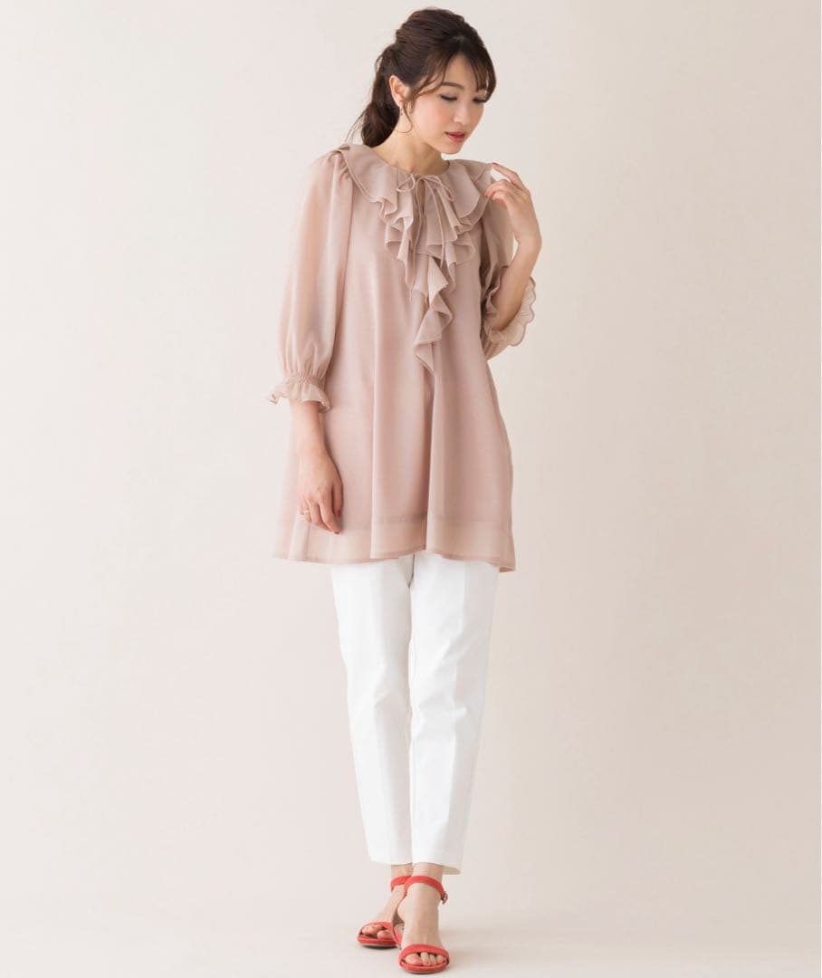 23,100円　ローズティアラ　フリルカラーブラウス　ピンク42