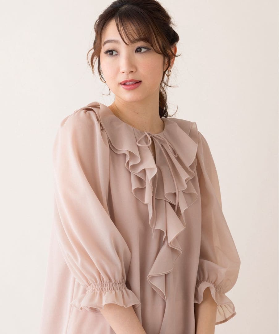 23,100円　ローズティアラ　フリルカラーブラウス　ピンク42