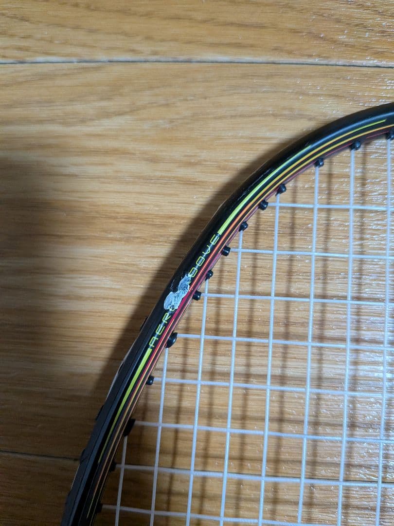 バドミントンラケット