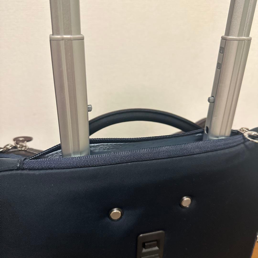 美品✨カナナプロジェクト　マイトロリーキャリーケース 24ℓ 旅行　機内持ち込み