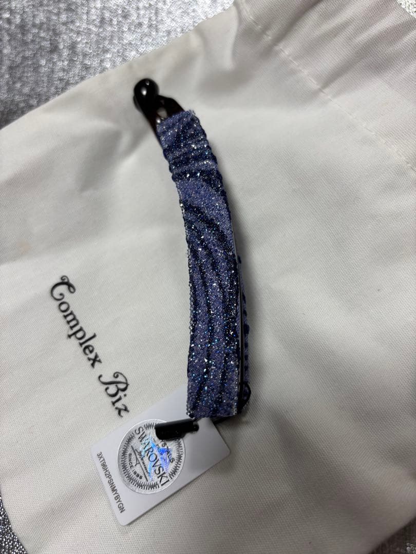 新品未使用コンプレックスビズSwarovski ラメ入りパープル系バナナクリップ